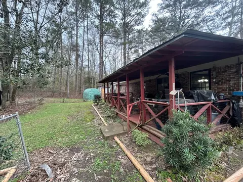 Exterior - 27 Pace Martin, Laurel, MS 39443 photo 9 of 10