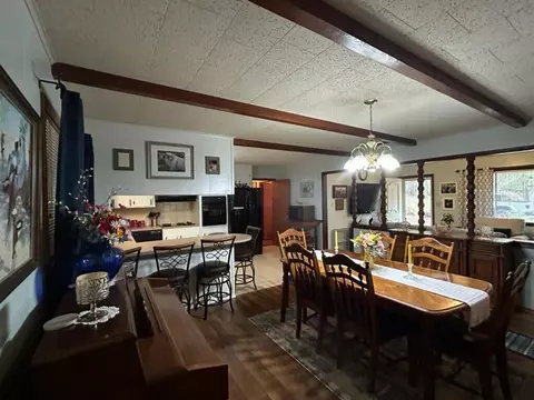 Dining - 27 Pace Martin, Laurel, MS 39443 photo 2 of 2