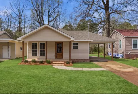 316 N 20th Ave, Hattiesburg, MS 39401