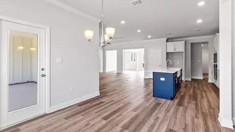 Dining - 26 Stonemore, Petal, MS 39465 photo 2 of 3