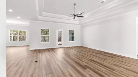Living - 26 Stonemore, Petal, MS 39465 photo 2 of 5
