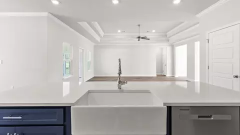 Entry Way - 26 Stonemore, Petal, MS 39465 photo 2 of 8