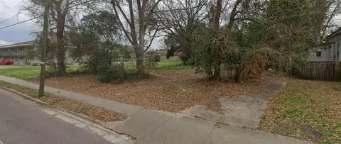 906 Main St, Hattiesburg, MS 39401
