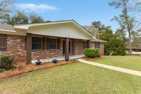 103 Ridgemont Ln, Petal, MS 39465