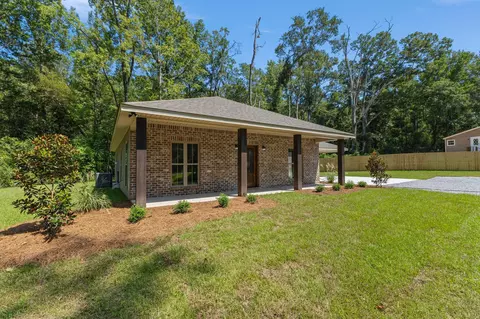 24 Atkinson Rd, Sumrall, MS 39482 photo 3