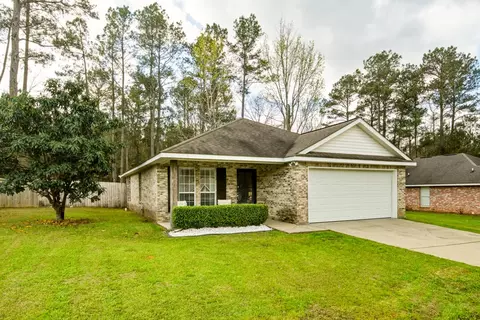 Exterior - 119 Hemingway Dr, Sumrall, MS 39482 photo 2 of 6
