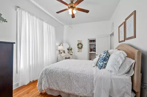 Bedroom - 735 N 7th Ave, Laurel, MS 39440 photo 2 of 4