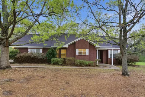 33 Joe Traylor Rd, Hattiesburg, MS 39402