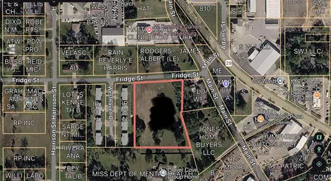 00 Fridge St, Ellisville, MS 39437