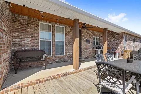 Exterior - 1562 Oloh Rd, Sumrall, MS 39482 photo 4 of 10