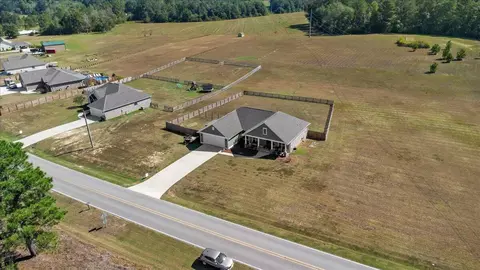 View/Area - 1562 Oloh Rd, Sumrall, MS 39482 photo 1 of 5