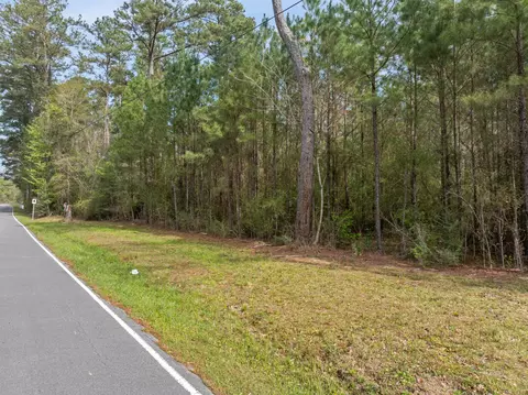 9460 Janice Brooklyn Rd, Brooklyn, MS 39425 photo 2