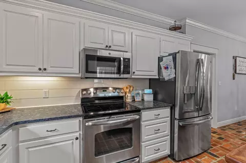 Kitchen - 515 Baker, Purvis, MS 39475 photo 5 of 5
