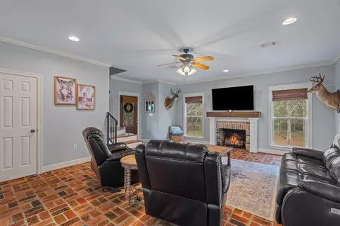 Living - 515 Baker, Purvis, MS 39475 photo 1 of 1