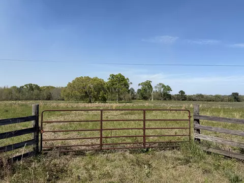 11 74 Magnolia Rd, Perkinston, MS 39573