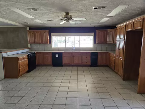 Kitchen - 404 E Main St, Laurel, MS 39440 photo 1 of 1