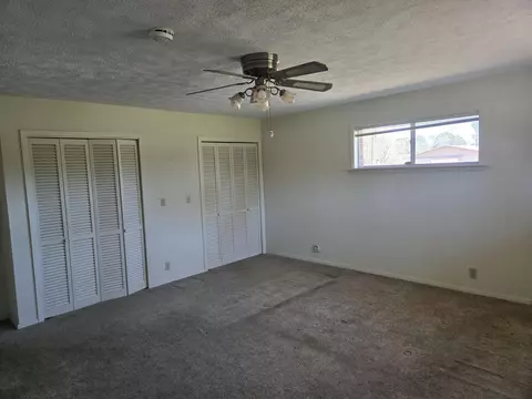Bedroom - 404 E Main St, Laurel, MS 39440 photo 3 of 3