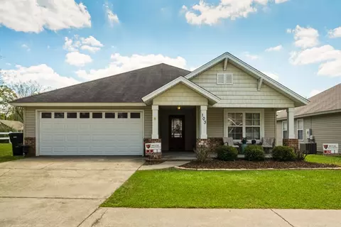 103 N Village Ln, Petal, MS 39465