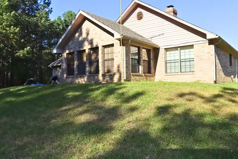 Exterior - 141 Heed Neely Rd, Braxton, MS 39044 photo 2 of 2