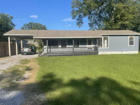 222 Spring St, Taylorsville, MS 39168