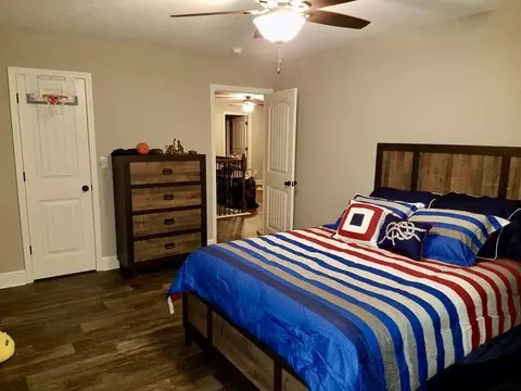 Bedroom - 1071 County Road 132, Quitman, MS 39355 photo 2 of 3
