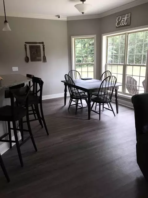 Dining - 1071 County Road 132, Quitman, MS 39355 photo 1 of 1