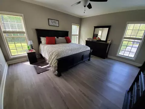 Bedroom - 1071 County Road 132, Quitman, MS 39355 photo 3 of 3