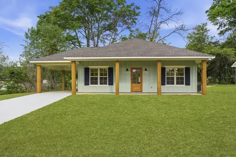 101 Gilmore St, Purvis, MS 39475