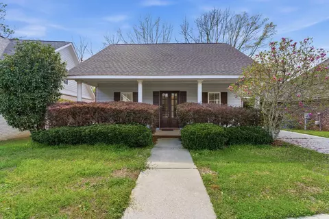 44 Bridgefield Ct, Hattiesburg, MS 39402