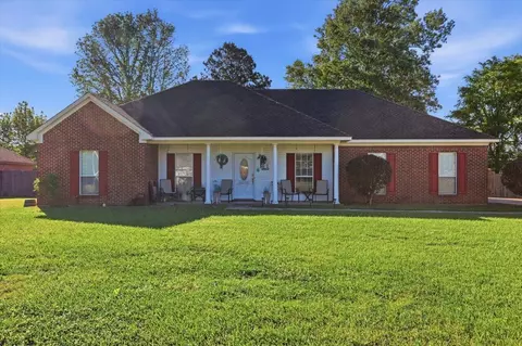 320 White Sand, Florence, MS 39073