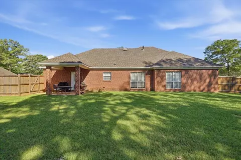 320 White Sand, Florence, MS 39073 photo 25