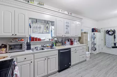 320 White Sand, Florence, MS 39073 photo 9