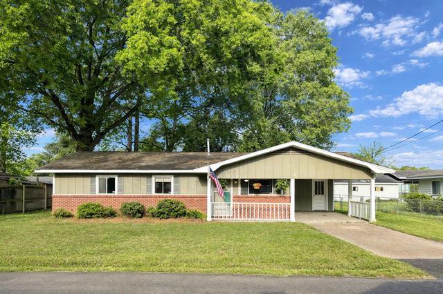Robin Rabe 202 Robin Dr, Petal, MS 39465 | MLS# 146501 | 16 Photos - Movoto
