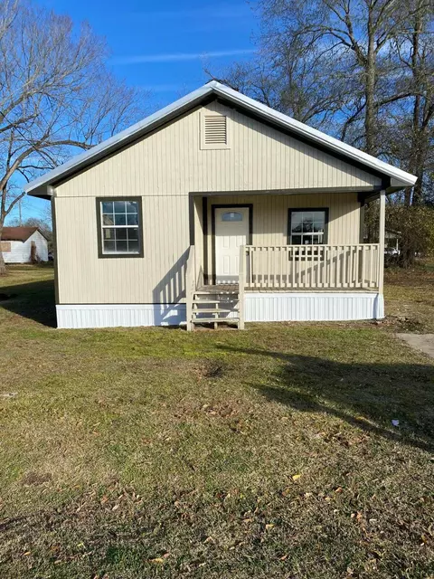 609 River St, Hattiesburg, MS 39401