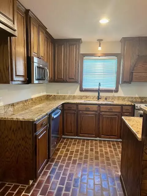 Kitchen - 306 Doc Johnson, Purvis, MS 39475 photo 3 of 7