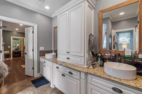 Other - 131 Violet Dr, Laurel, MS 39443 photo 5 of 8