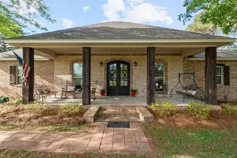 Exterior - 131 Violet Dr, Laurel, MS 39443 photo 2 of 17