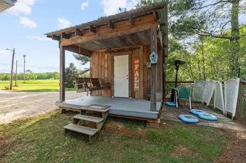 Exterior - 131 Violet Dr, Laurel, MS 39443 photo 5 of 17