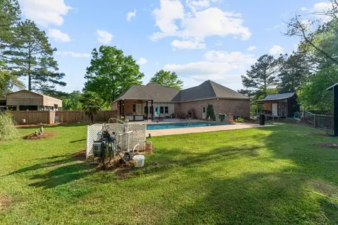 Exterior - 131 Violet Dr, Laurel, MS 39443 photo 13 of 17