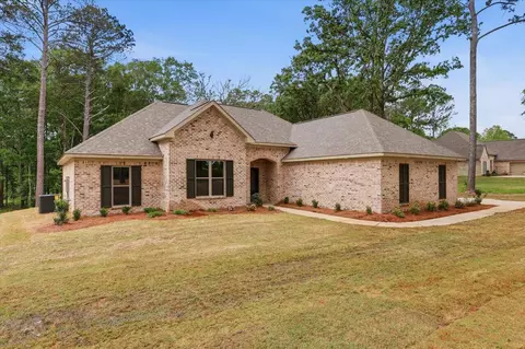 219 Walter Jones, Mendenhall, MS 39114