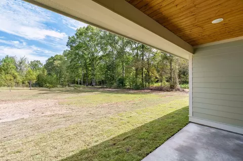 Exterior - 6 Millie Lott Rd, Sumrall, MS 39482 photo 6 of 10