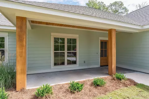 Exterior - 6 Millie Lott Rd, Sumrall, MS 39482 photo 5 of 10