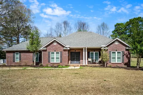 407 Maple Dr, Petal, MS 39465