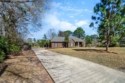 Exterior - 407 Maple Dr, Petal, MS 39465 photo 2 of 11