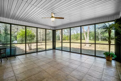 Exterior - 407 Maple Dr, Petal, MS 39465 photo 5 of 11