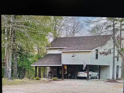 98 Thompson Creek Ln, Columbia, MS 39429