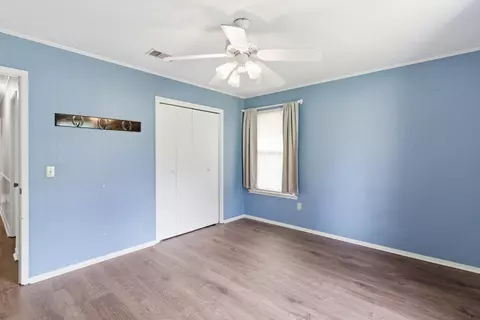 Bedroom - 3 Billy Craft Rd, Laurel, MS 39443 photo 4 of 5