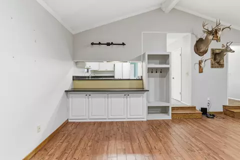 Living - 3 Billy Craft Rd, Laurel, MS 39443 photo 1 of 4