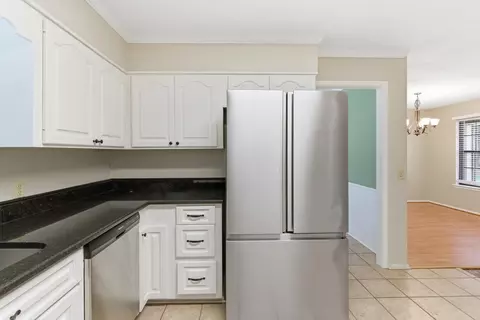 Kitchen - 3 Billy Craft Rd, Laurel, MS 39443 photo 4 of 4