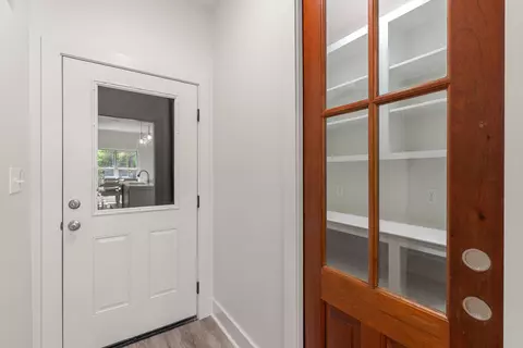 Entry Way - 68 Ratcliff Rd, Sumrall, MS 39482 photo 2 of 3